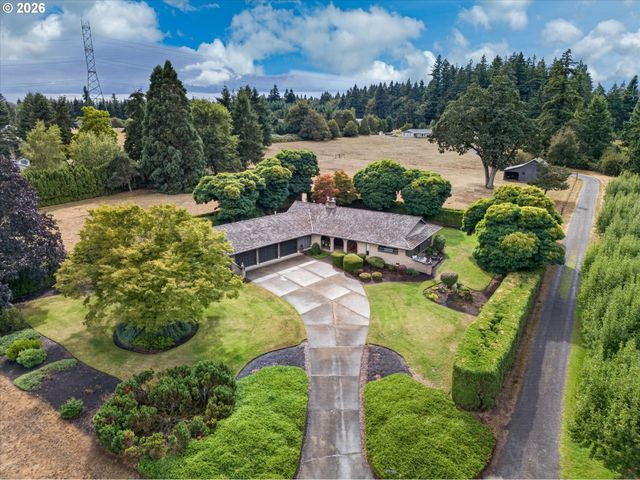 10780 NAVAJO Way, Oregon City, OR 97045
