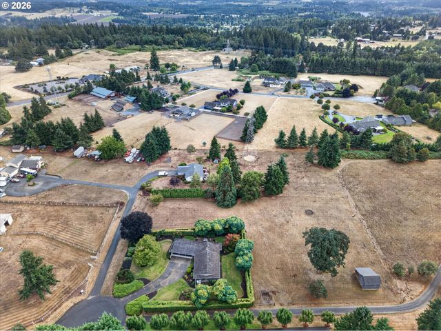 10780 NAVAJO Way, Oregon City, OR 97045