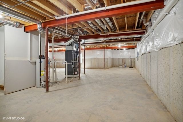 239 Stonington Drive, Bloomingdale, IL 60108