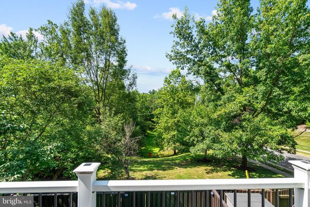 4309 STONE MOUNTAIN CT, Dumfries, VA 22025