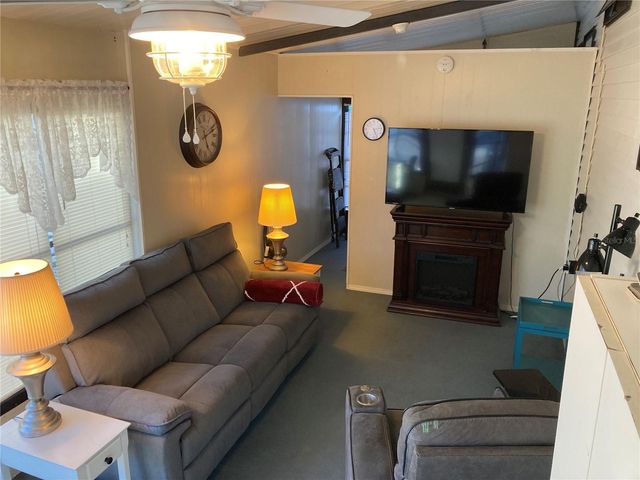 9000 US HIGHWAY 192 729, Clermont, FL 34714