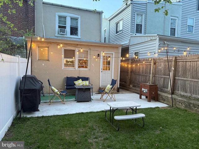 279 HERMITAGE ST, Philadelphia, PA 19127