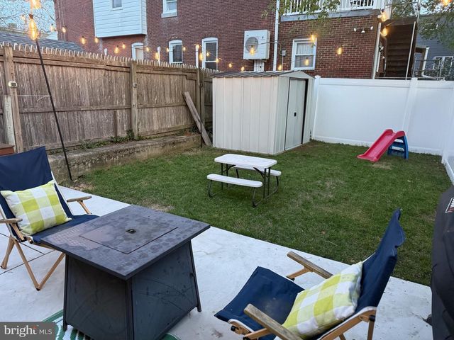 279 HERMITAGE ST, Philadelphia, PA 19127