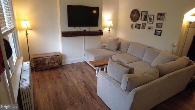 279 HERMITAGE ST, Philadelphia, PA 19127