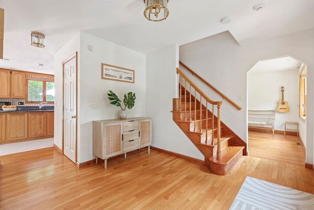 3 Quail Ln, Easton, MA 02334