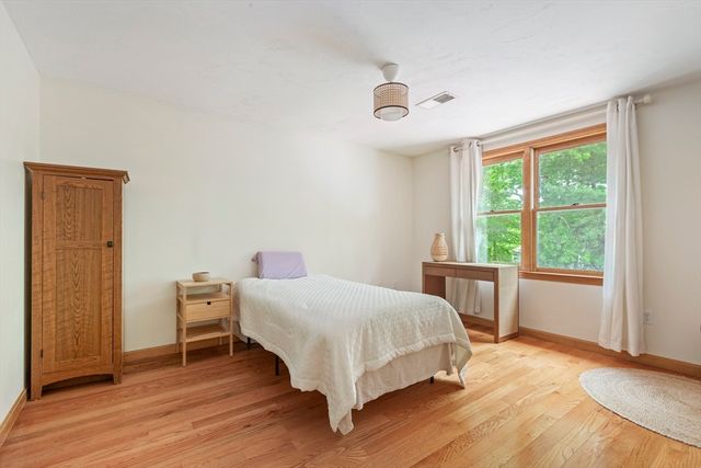 3 Quail Ln, Easton, MA 02334