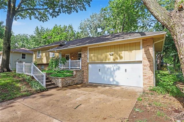 505 S Oscar Street, Olathe, KS 66061