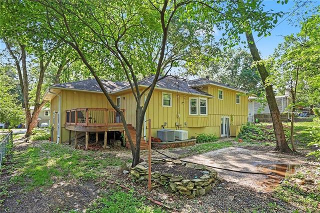 505 S Oscar Street, Olathe, KS 66061