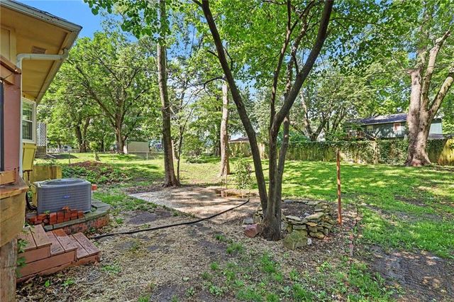 505 S Oscar Street, Olathe, KS 66061
