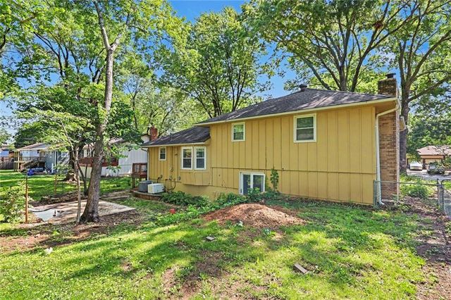 505 S Oscar Street, Olathe, KS 66061