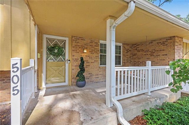505 S Oscar Street, Olathe, KS 66061