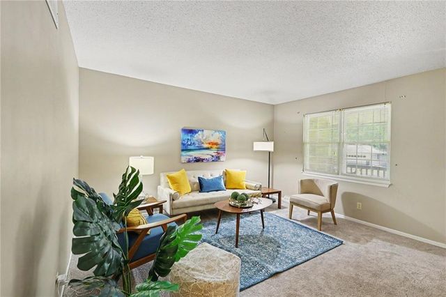 505 S Oscar Street, Olathe, KS 66061