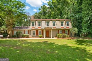 400 Pinegate Road, Peachtree City, GA 30269