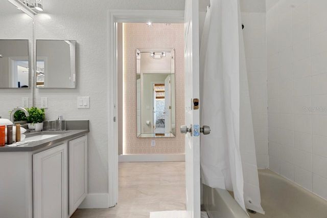 2725 CALABRIA AVENUE 2725, Davenport, FL 33897