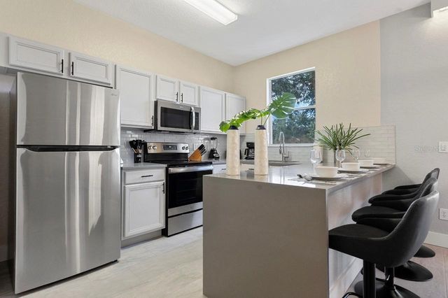 2725 CALABRIA AVENUE 2725, Davenport, FL 33897