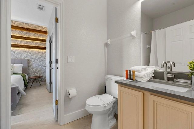 2725 CALABRIA AVENUE 2725, Davenport, FL 33897