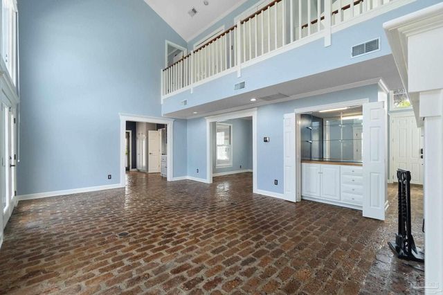 1902 E Strong St, Pensacola, FL 32501