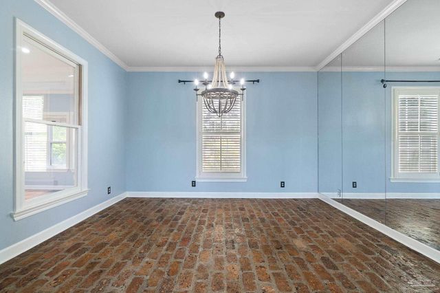 1902 E Strong St, Pensacola, FL 32501