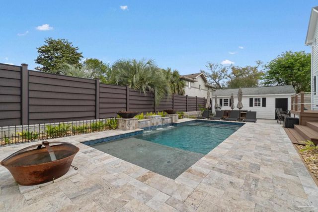 1902 E Strong St, Pensacola, FL 32501