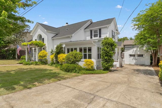 1902 E Strong St, Pensacola, FL 32501