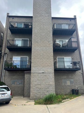 3016 N Harlem Avenue 3N, Chicago, IL 60634