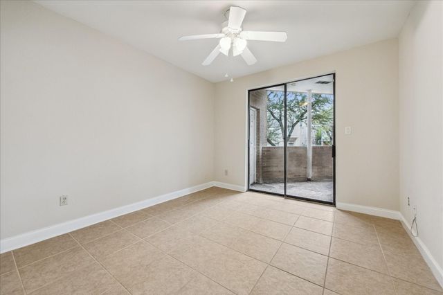 5220 Weslayan Street 109, Houston, TX 77005