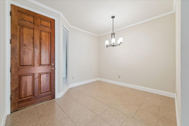 5220 Weslayan Street 109, Houston, TX 77005