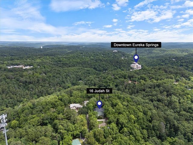 16 Judah Street, Eureka Springs, AR 72632