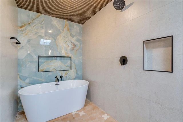 12100 Mustang Chase, Austin, TX 78727