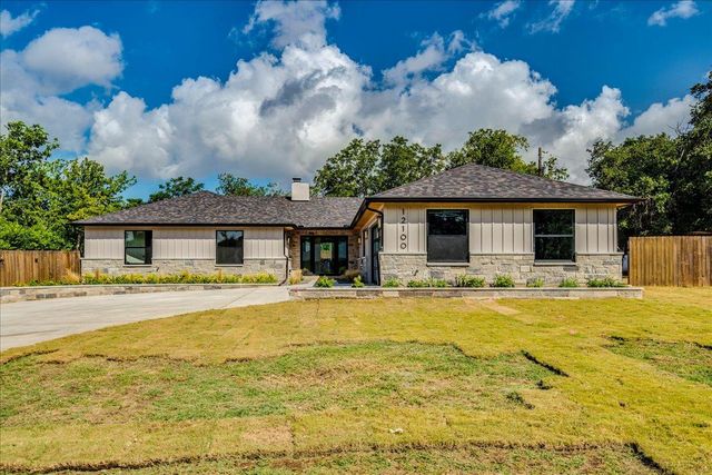 12100 Mustang Chase, Austin, TX 78727