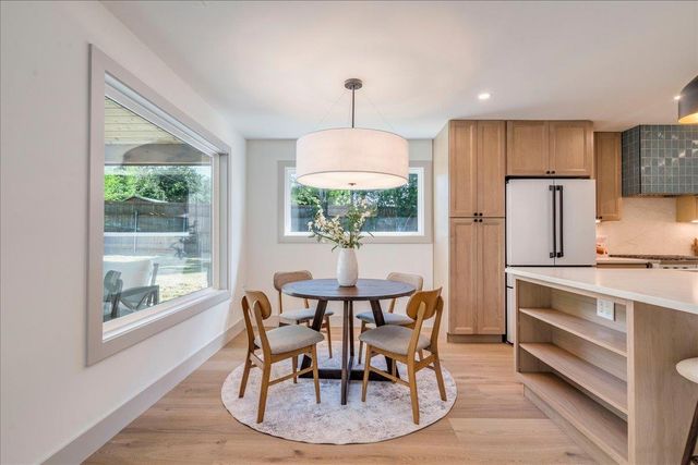 12100 Mustang Chase, Austin, TX 78727