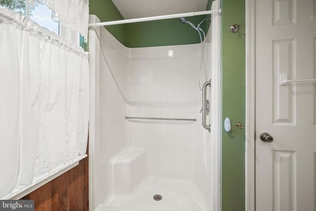 112 JEFFERSON CT, Stephens City, VA 22655