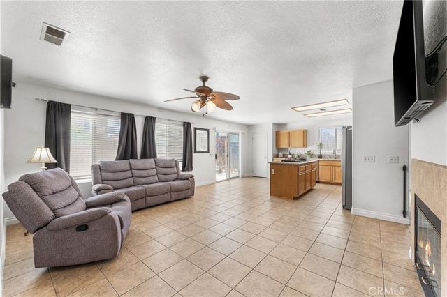 45420 Fairbanks, Lancaster, CA 93534