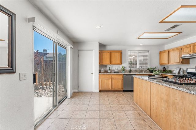 45420 Fairbanks, Lancaster, CA 93534