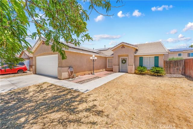 45420 Fairbanks, Lancaster, CA 93534