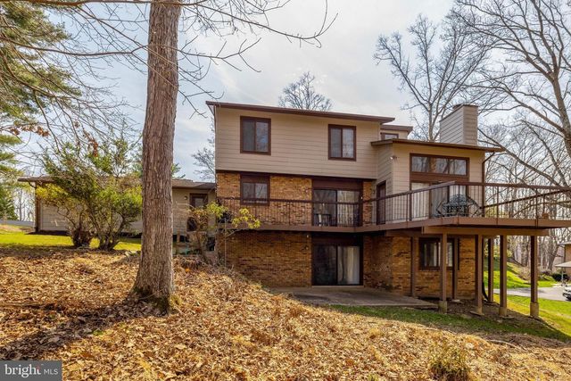 9122 CRICKLEWOOD CT, Vienna, VA 22182