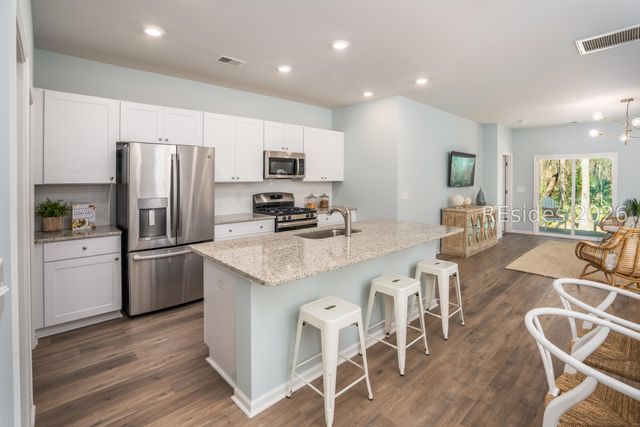 516 Crimson Pointe Dr, Hardeeville, SC 29927