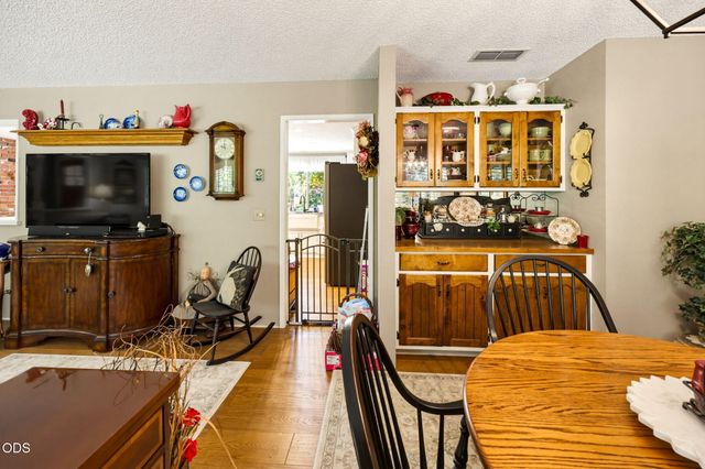 455 Eric Way, Grants Pass, OR 97526
