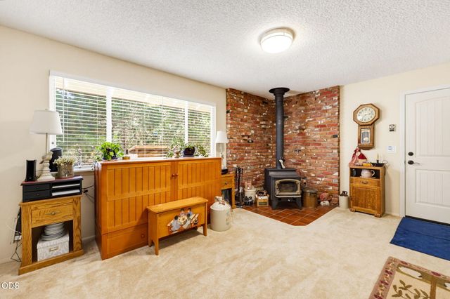 455 Eric Way, Grants Pass, OR 97526