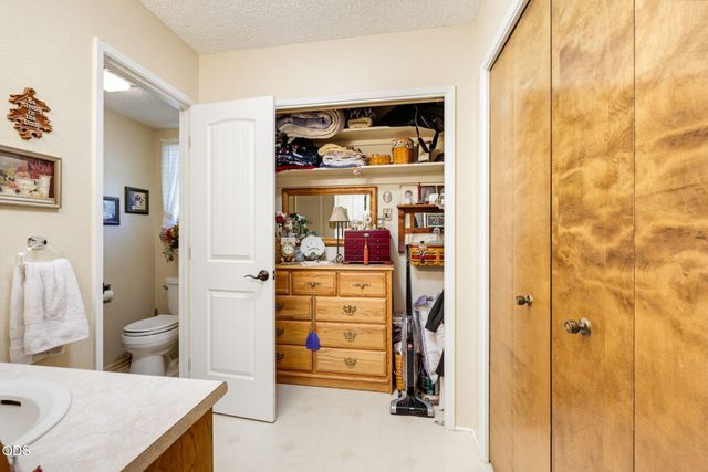 455 Eric Way, Grants Pass, OR 97526