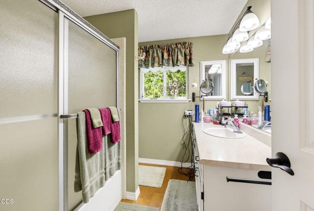 455 Eric Way, Grants Pass, OR 97526