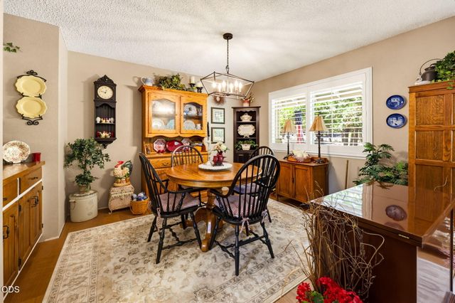 455 Eric Way, Grants Pass, OR 97526