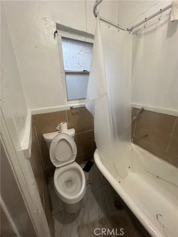 745 Stanford Avenue, Los Angeles, CA 90021