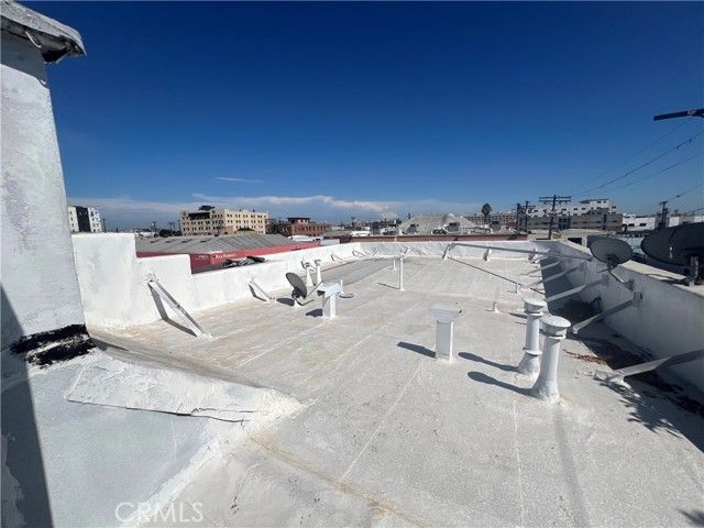 745 Stanford Avenue, Los Angeles, CA 90021