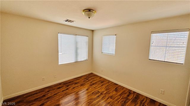 8121 Azure Falls Court, Las Vegas, NV 89117