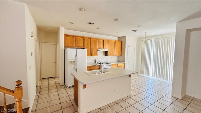 8121 Azure Falls Court, Las Vegas, NV 89117