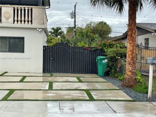 2342 SW 128th Ave 1, Miami, FL 33175