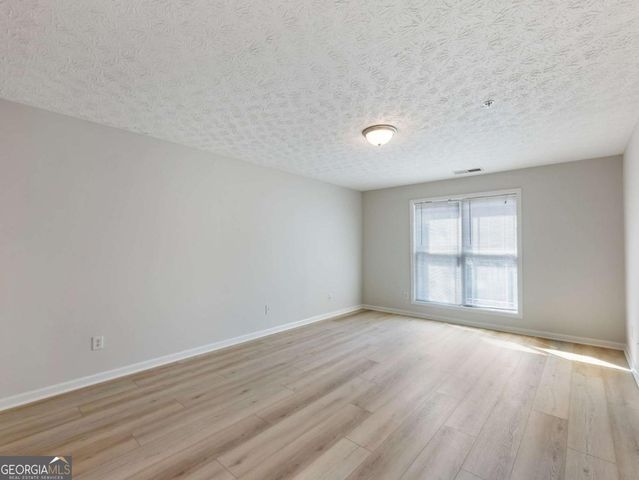 2010 Briar Creek Court NE, Conyers, GA 30012