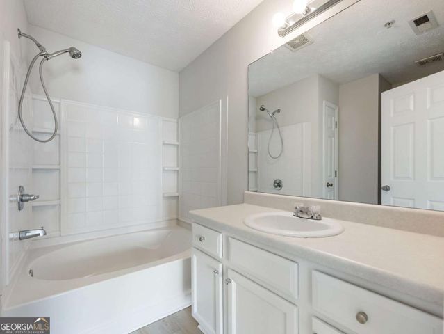 2010 Briar Creek Court NE, Conyers, GA 30012