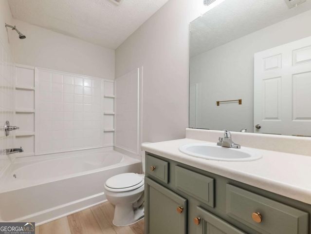 2010 Briar Creek Court NE, Conyers, GA 30012